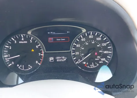 2013 Nissan Altima 2.5 z USA, uszkodzony, nr VIN 1N4AL3AP7DC105881